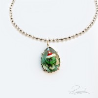 The Grinch That Stole Christmas Reverse Intaglio Necklace